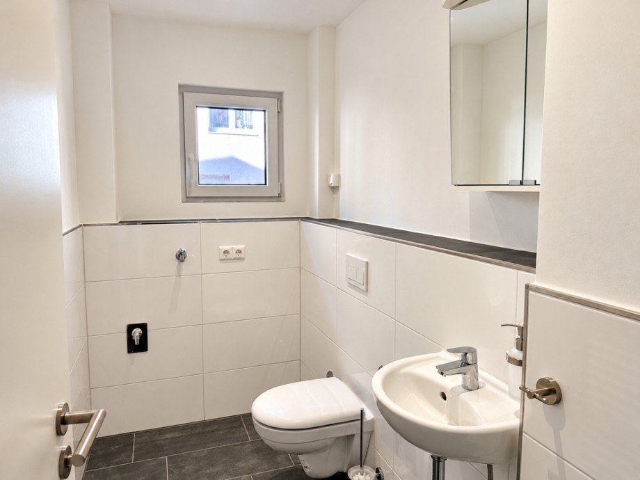 NEU zur Vermietung in Bochum Mitte - G�ste-WC - Reuter Immobilien - Immobilienmakler Erdgeschosswohnung Bochum