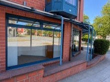 NEU zum Verkauf - Gewerbeeinheit in Hattingen - Au�enansicht - Reuter Immobilien - Immobilienmakler Bochum 1A-Lage | Hohe Sichtbarkeit | Barrierefrei