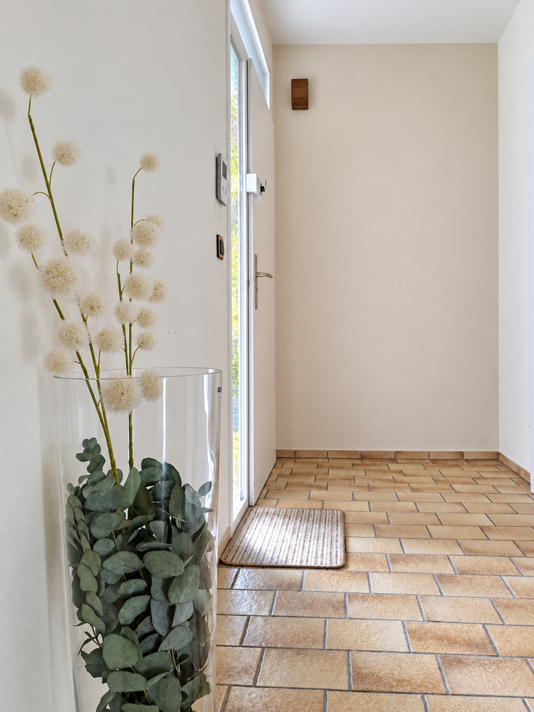 NEU zum Verkauf in Herne-Mitte Altenh�fen - Eigentumswohnung - Diele - Reuter Immobilien - Immobilienmakler Etagenwohnung Herne