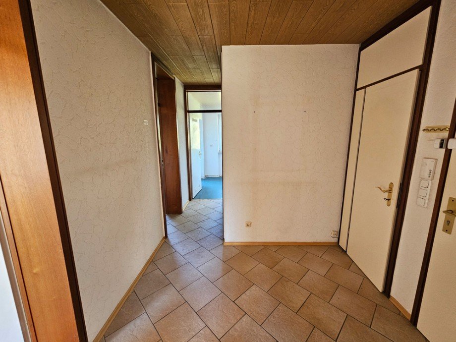 NEU zum Verkauf in Herne B�rnig - Eigentumswohnung - Diele - Reuter Immobilien - Immobilienmakler Etagenwohnung Herne