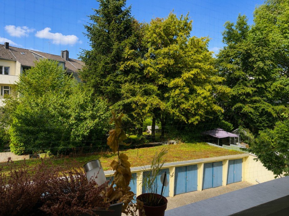 NEU zur Vermietung in Essen Frohnhausen - Balkon - Reuter Immobilien - Immobilienmakler Etagenwohnung Essen / Frohnhausen