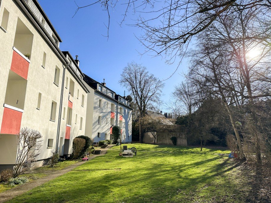 NEU zur Vermietung in Bochum Linden - Garten - Reuter Immobilien - Immobilienmakler Etagenwohnung Bochum