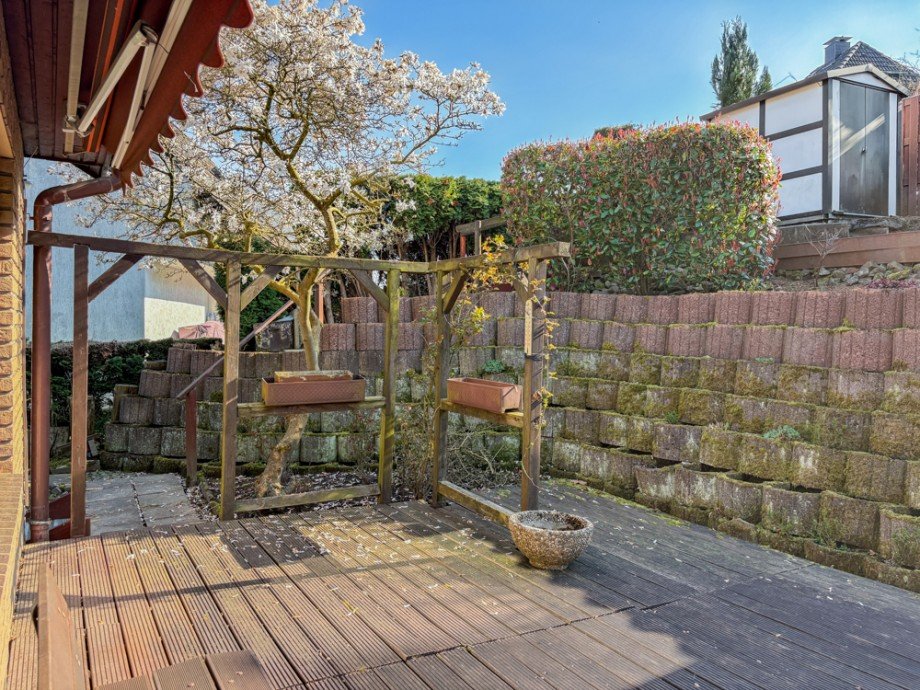 NEU zum Verkauf in Witten Bommern - Doppelhaush�lfte - Garten - Reuter Immobilien - Immobilienmakler Zweifamilienhaus Witten / Bommern