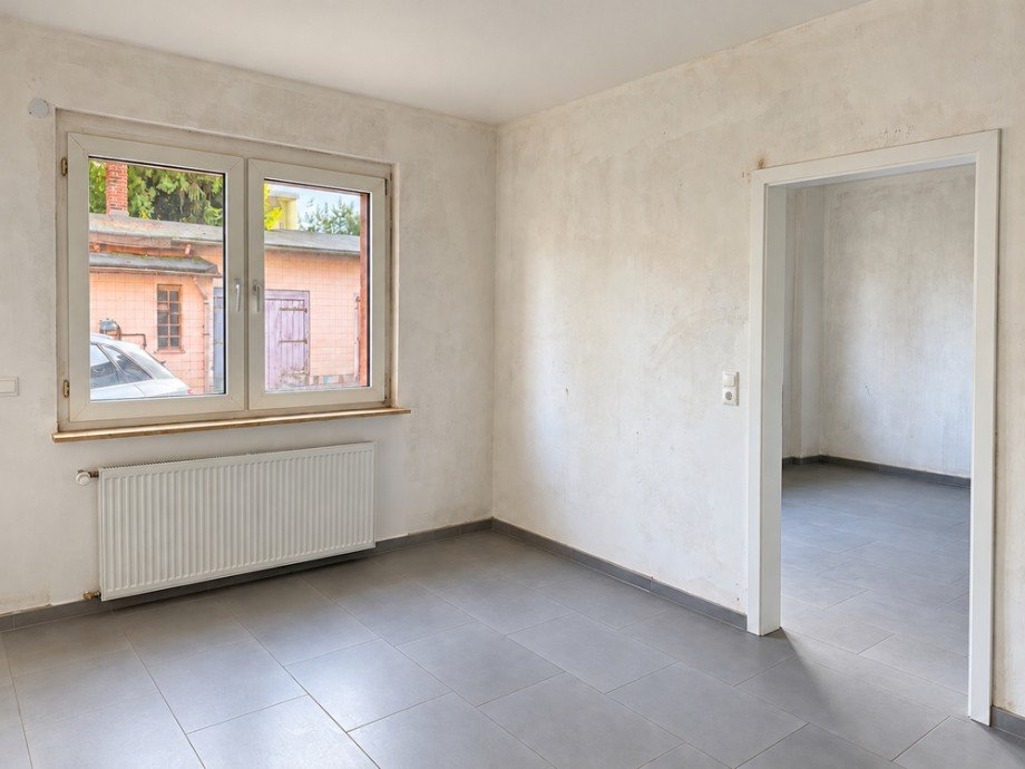 NEU zur Vermietung in Bochum Mitte - Wohnzimmer - Reuter Immobilien - Immobilienmakler (3) Erdgeschosswohnung Bochum