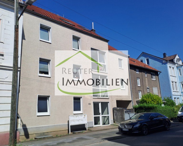 Hauptbild: WBS erforderlich! Gem�tliche Dachgeschosswohnung mit Balkon und Blick ins Gr�ne