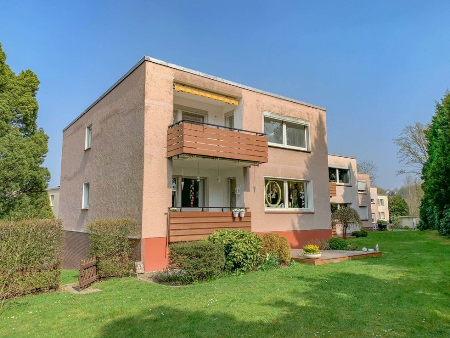 NEU zur Vermietung in Bochum Linden - Au�enansicht hinten- Reuter Immobilien - Immobilienmakler (2) Etagenwohnung Bochum