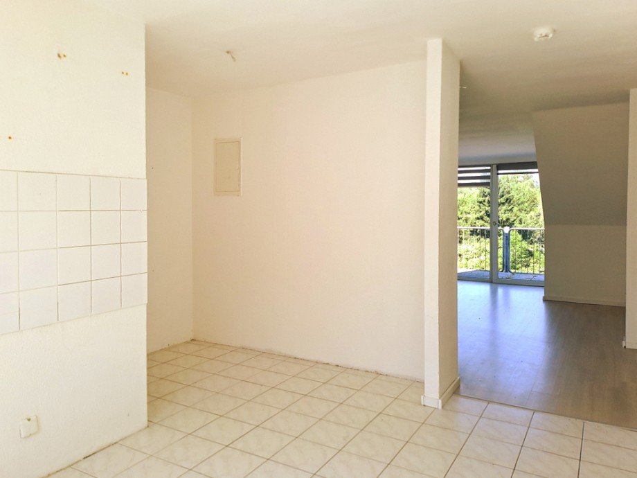 NEU zur Vermietung in Bochum - Dielenbereich - Reuter Immobilien - Immobilienmakler Dachgeschosswohnung Bochum