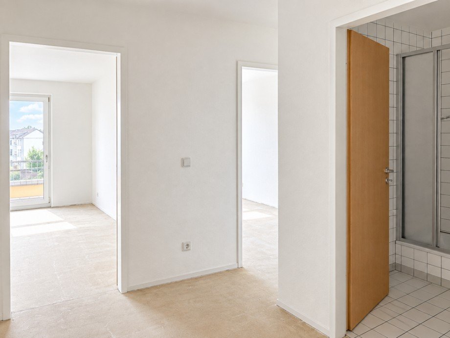 NEU zur Vermietung in Bochum Innenstadt - Diele - Reuter Immobilien - Immobilienmakler Etagenwohnung Bochum
