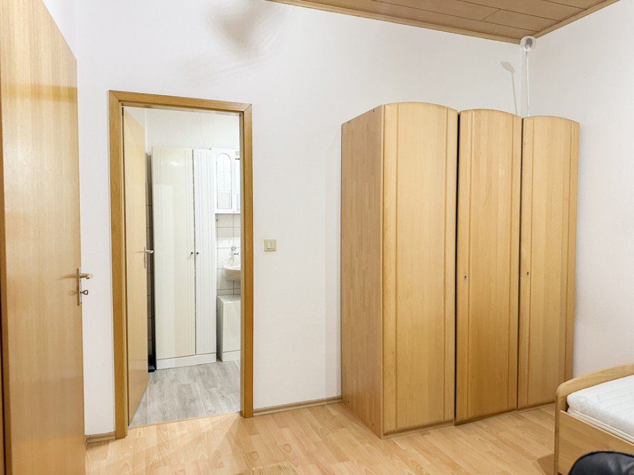 NEU zur Vermietung in Bochum Linden - Schlafzimmer - Reuter Immobilien - Immobilienmakler (2) Erdgeschosswohnung Bochum