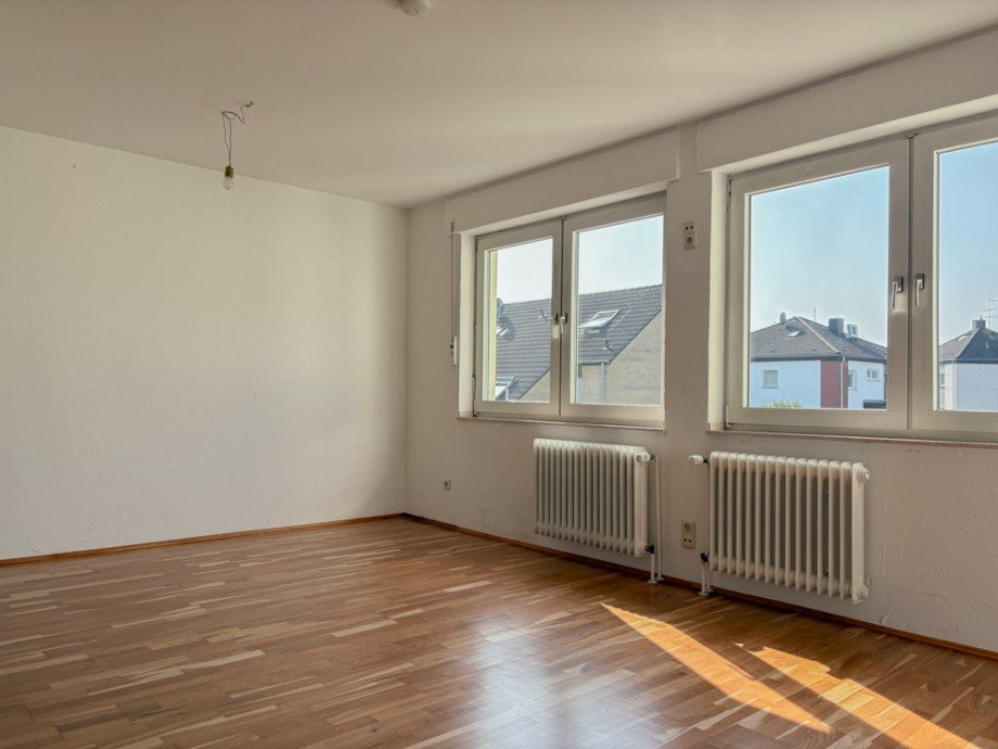 NEU zum Verkauf in Bochum Wiemelhausen - Eigentumswohnung mit Hauscharakter - 2. Schlafzimmer 1. OG - Reuter Immobilien - Immobilienmakler (3) Maisonettewohnung Bochum