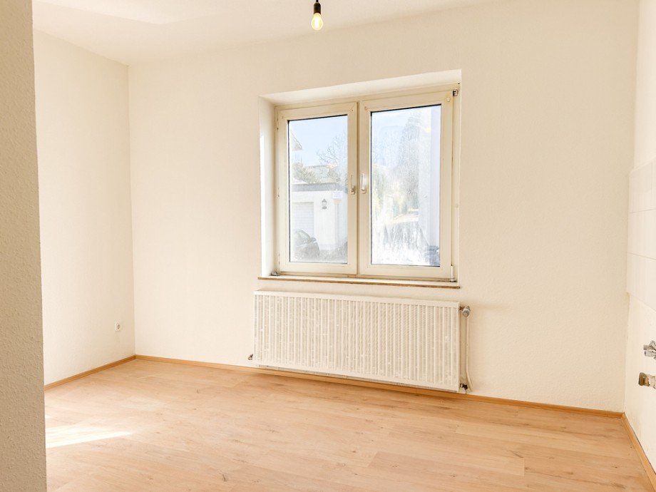 NEU zur Vermietung in Bochum Linden - K�che - Reuter Immobilien - Immobilienmakler Erdgeschosswohnung Bochum