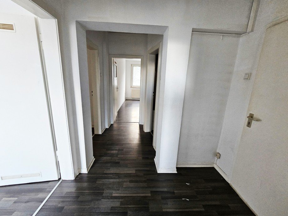 NEU zur Vermietung Bochum Innenstadt - Diele - Reuter Immobilien Etagenwohnung Bochum