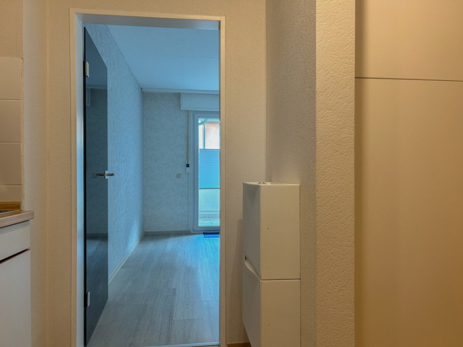 NEU zur Vermietung in Bochum - Diele - Reuter Immobilien - Immobilienmakler (2) Erdgeschosswohnung Bochum