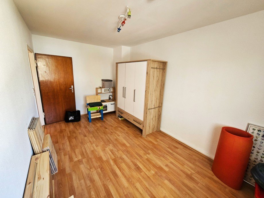 NEU zur Vermietung in Herne Holsterhausen - Kinderzimmer - Reuter Immobilien - Immobilienmakler (2) Etagenwohnung Herne