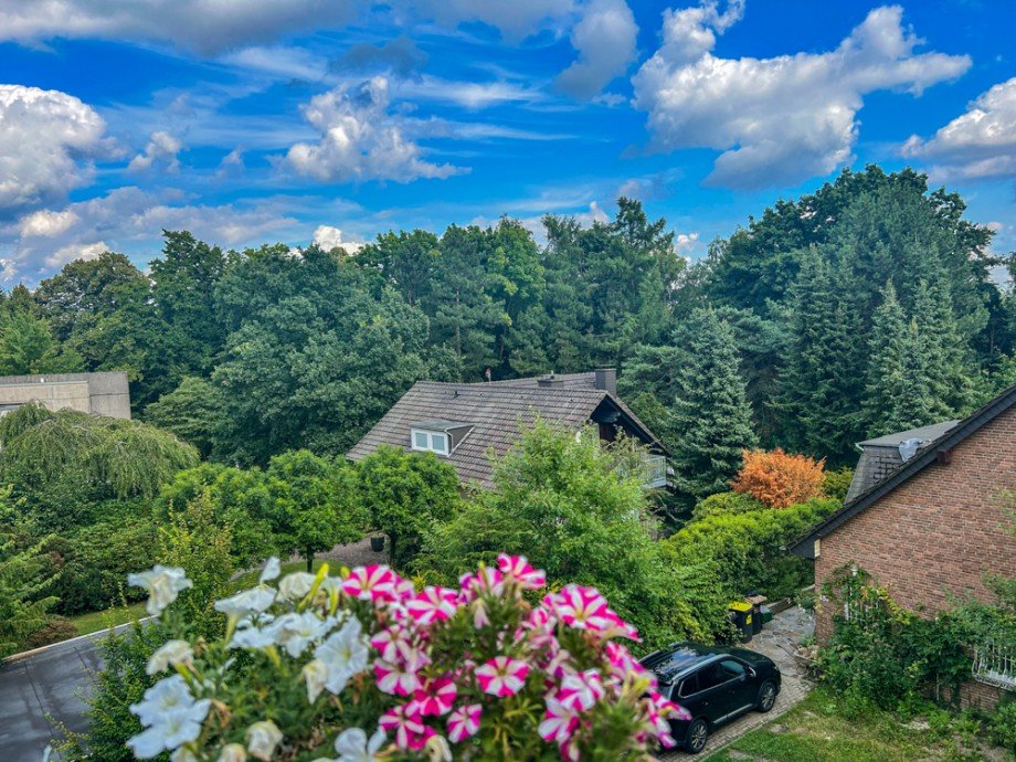 NEU zum Verkauf in Bochum Linden - Aussicht - Reuter Immobilien - Immobilienmakler Mehrfamilienhaus Bochum