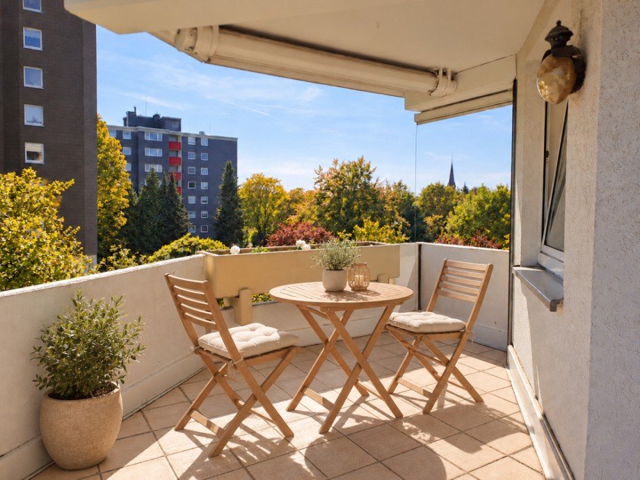 NEU zum Verkauf in Herne-Mitte Altenh�fen - Eigentumswohnung - Balkon Beispiel - Reuter Immobilien - Immobilienmakler Etagenwohnung Herne