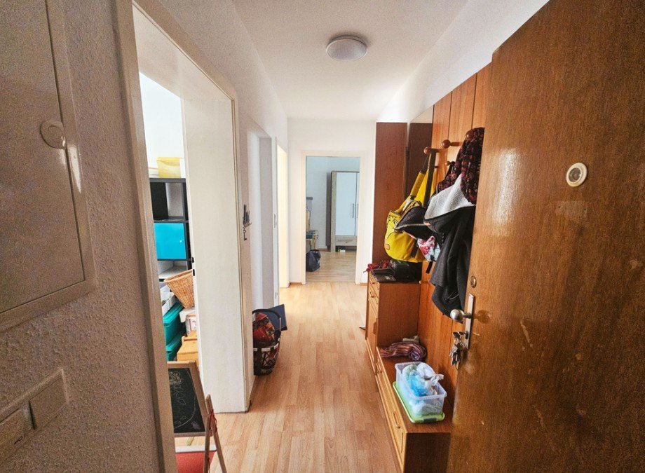 NEU zur Vermietung in Herne Holsterhausen - Diele - Reuter Immobilien - Immobilienmakler Etagenwohnung Herne