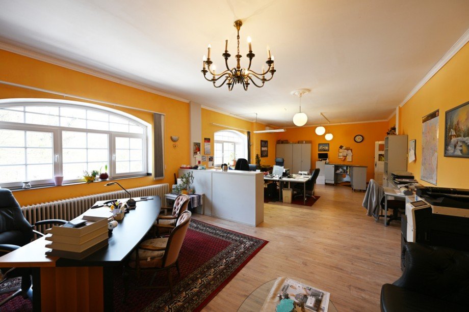 NEU zum Verkauf in Bochum Linden - B�ro - Reuter Immobilien - Immobilienmakler Halle Bochum