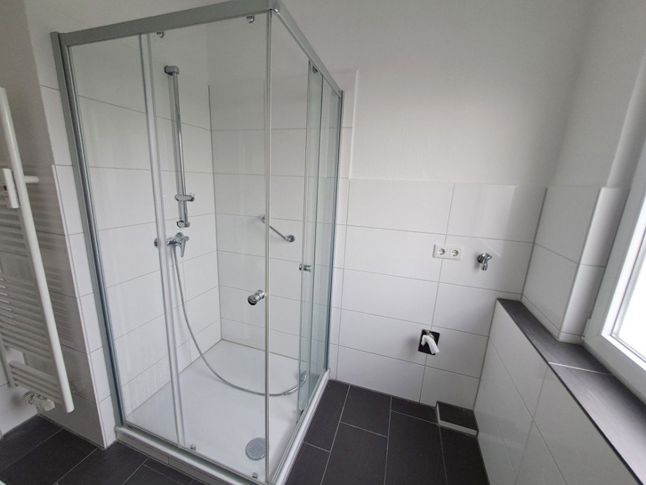 NEU zur Vermietung in Herne Wanne-Eickel - Bad - Reuter Immobilien - Immobilienmakler Etagenwohnung Herne