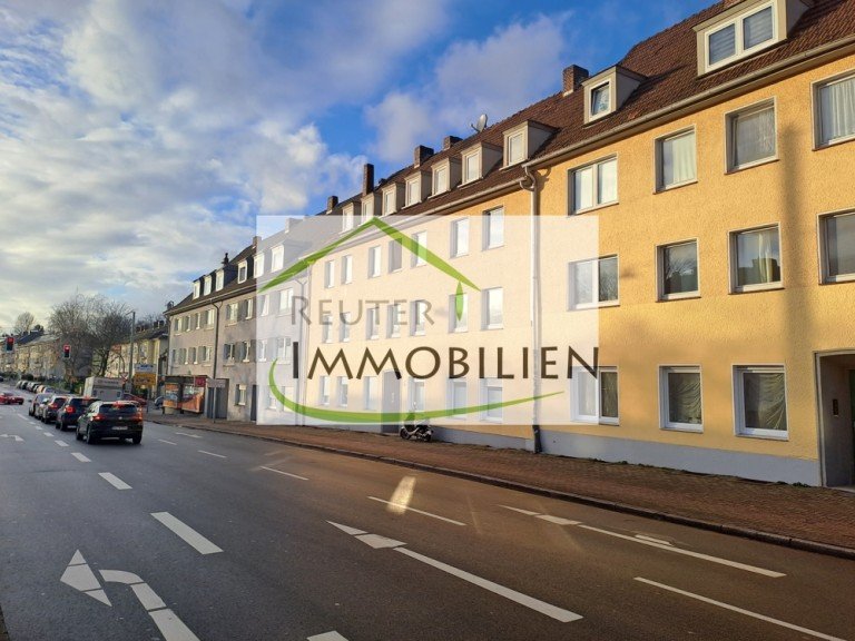 NEU zur Vermietung in Herne Holsterhausen - Au�enansicht - Reuter Immobilien - Immobilienmakler (2) Herne Etagenwohnung 2 Zimmer-Wohnung N�he Herner Innenstadt und idealer Anbindung an die RUB