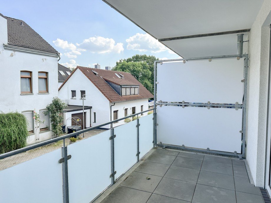 NEU zur Vermietung in Bochum Linden - Balkon - Reuter Immobilien - Immobilienmakler (2) Etagenwohnung Bochum