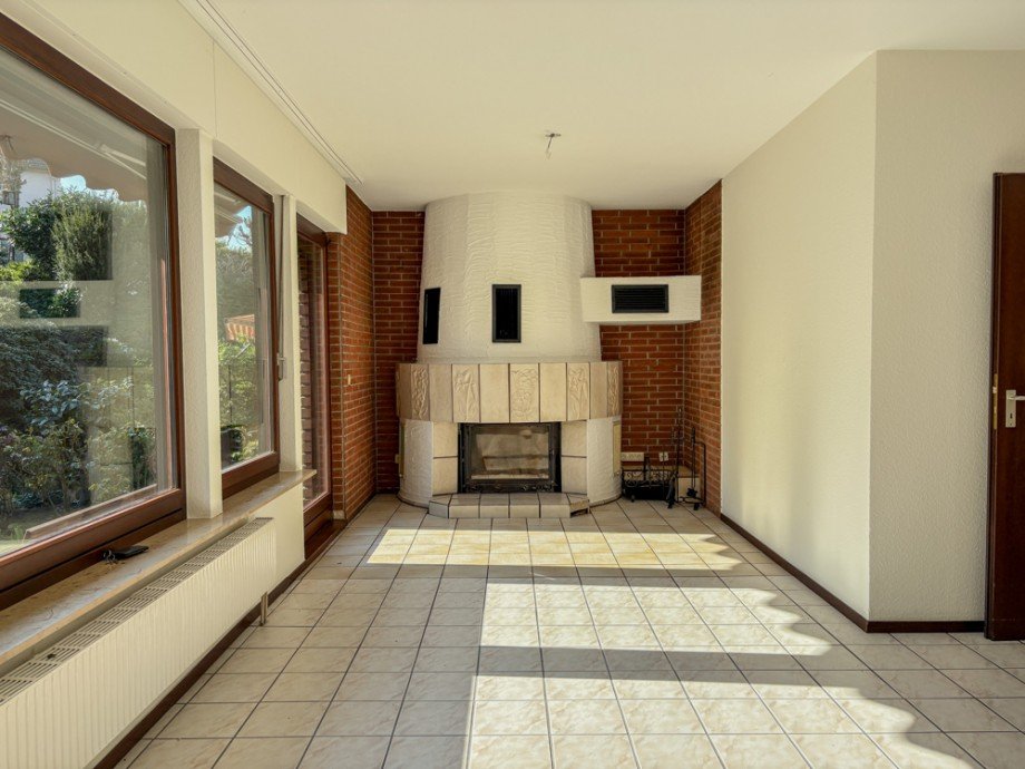 NEU zum Verkauf in Witten Bommern - Doppelhaush�lfte - EG Wohnzimmer - Reuter Immobilien - Immobilienmakler Zweifamilienhaus Witten / Bommern