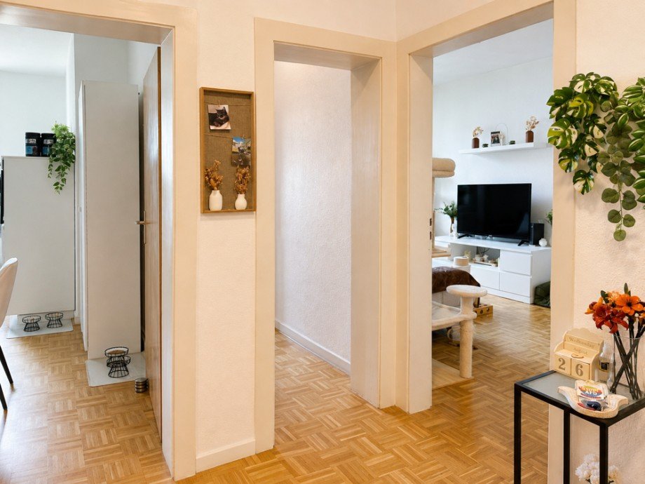 NEU zur Vermietung in Essen Frohnhausen - Diele - Reuter Immobilien - Immobilienmakler (2) Etagenwohnung Essen / Frohnhausen