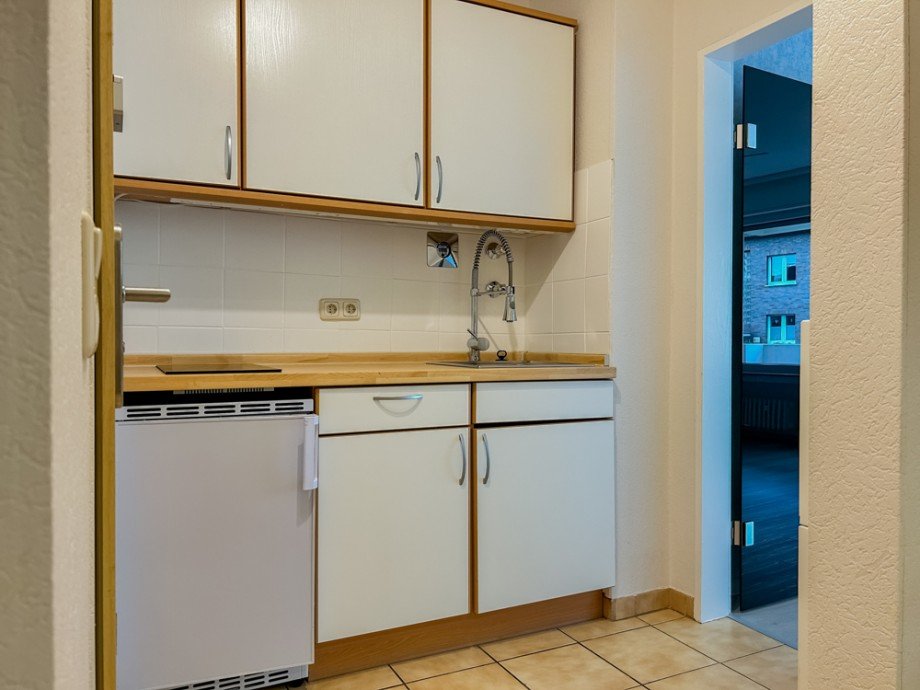 NEU zur Vermietung in Bochum - K�che - Reuter Immobilien - Immobilienmakler Erdgeschosswohnung Bochum
