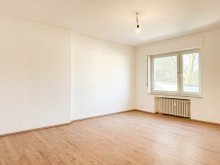 NEU zur Vermietung in Bochum Gerthe - Schlafzimmer - Reuter Immobilien -  Immobilienmakler *** Helle 2-Zimmer-Wohnung mit Balkon in BO-Gerthe ***