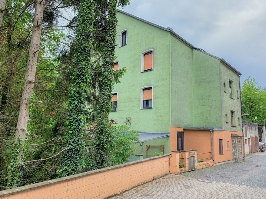 NEU zur Vermietung in Bochum Linden - Au�enansicht - Reuter Immobilien - Immobilienmakler (2) Etagenwohnung Bochum / Linden