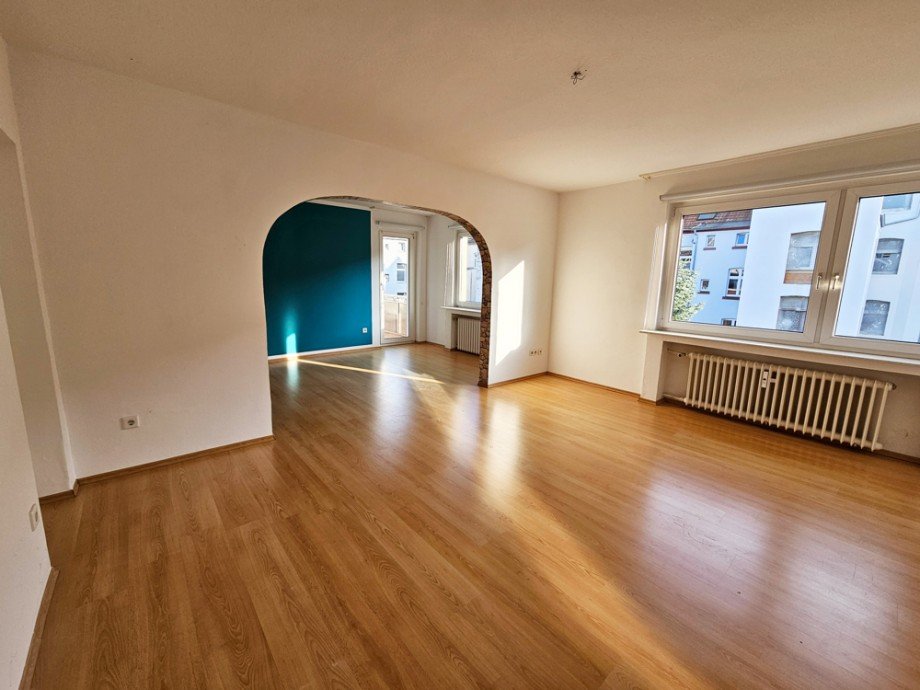 NEU zur Vermietung in Herne Wanne-Nord - Wohnzimmer- Reuter Immobilien - Immobilienmakler Etagenwohnung Herne