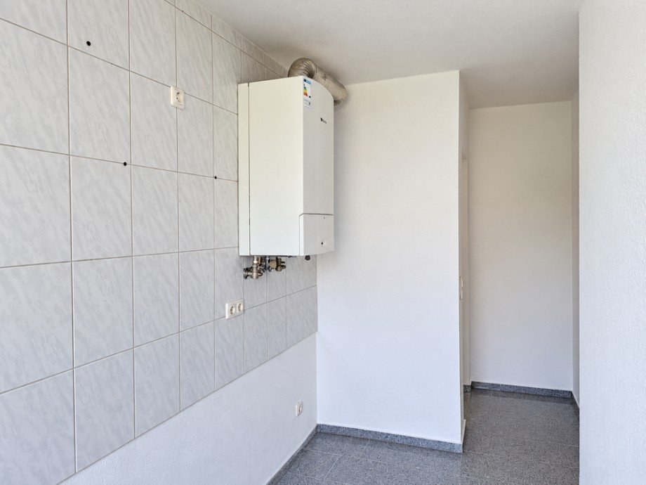 NEU zur Vermietung in Herne-R�hlinghausen - K�che - Reuter Immobilien - Immobilienmakler (2) Etagenwohnung Herne / R�hlinghausen