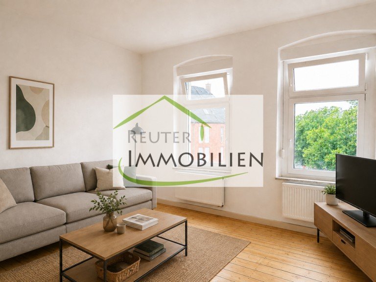 NEU zur Vermietung in Hattingen - Wohnzimmer - KI-M�bliert - Reuter Immobilien - Immobilienmakler Hattingen Etagenwohnung *** Romantischer Altbau mit Balkon im sch�nen Hattingen! ***
