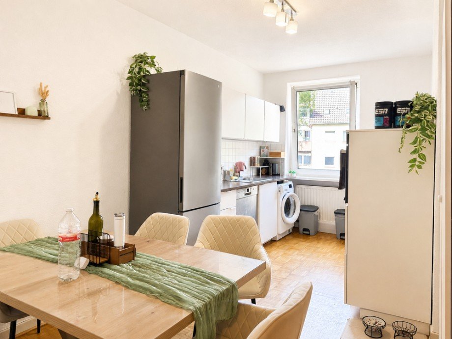 NEU zur Vermietung in Essen Frohnhausen - K�che - Reuter Immobilien - Immobilienmakler Etagenwohnung Essen / Frohnhausen