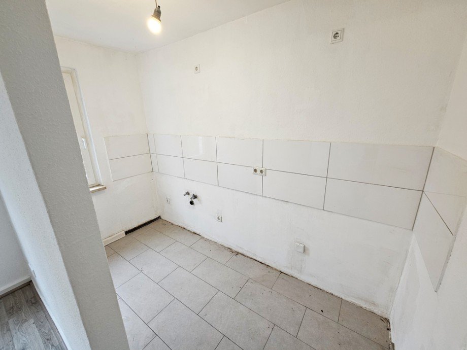 NEU zur Vermietung in Herne Holsterhausen - K�che - Reuter Immobilien - Immobilienmakler (2) Etagenwohnung Herne