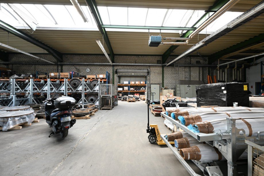 NEU zum Verkauf in Bochum Linden - Lager - Reuter Immobilien - Immobilienmakler Halle Bochum