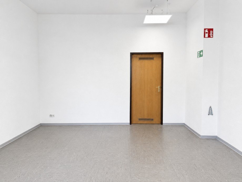 NEU zum Verkauf - Gewerbeeinheit in Hattingen - Raum 2 - Reuter Immobilien - Immobilienmakler Bochum (3) Ladenlokal Hattingen