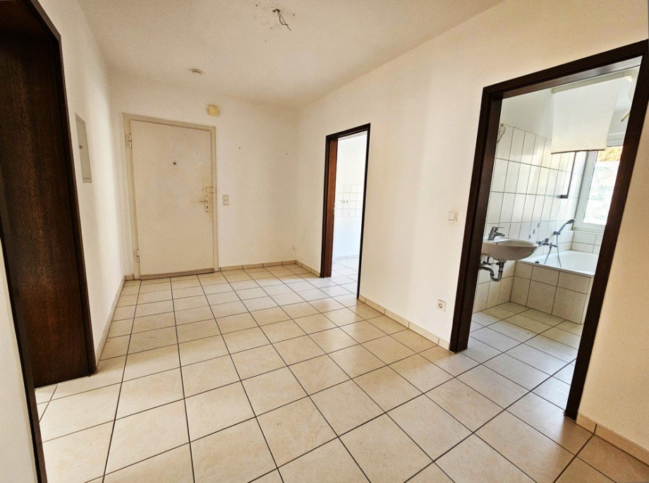 NEU zur Vermietung in Herne Wanne-Nord - Diele - Reuter Immobilien - Immobilienmakler Etagenwohnung Herne