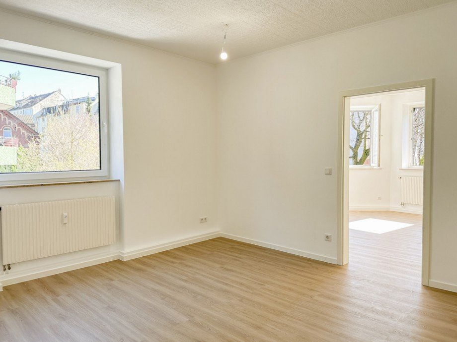 NEU zur Vermietung in Bochum Innenstadt - Wohnk�che - Reuter Immobilien - Immobilienmakler (2) Etagenwohnung Bochum