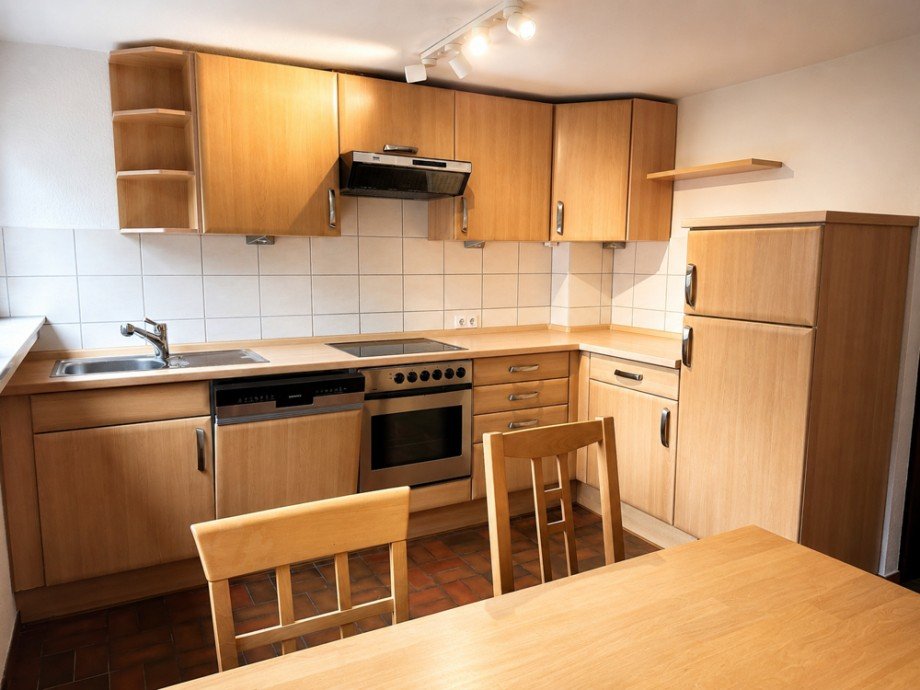 NEU zur Vermietung in Bochum Querenburg - K�che - Reuter Immobilien - Immobilienmakler (2) Etagenwohnung Bochum / Querenburg
