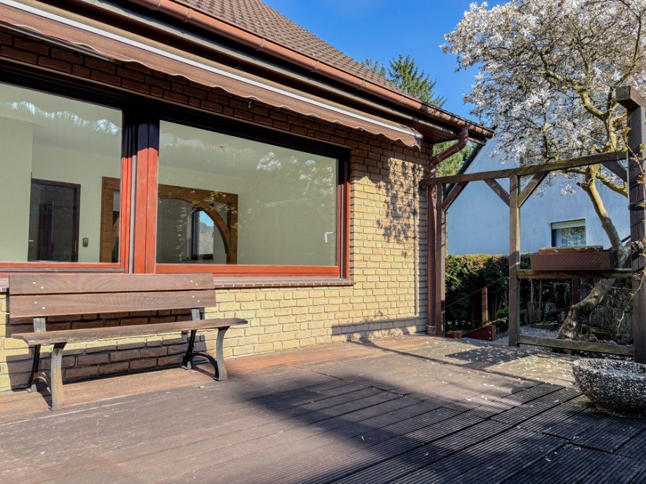 NEU zum Verkauf in Witten Bommern - Doppelhaush�lfte - Terrasse - Reuter Immobilien - Immobilienmakler (3) Zweifamilienhaus Witten / Bommern