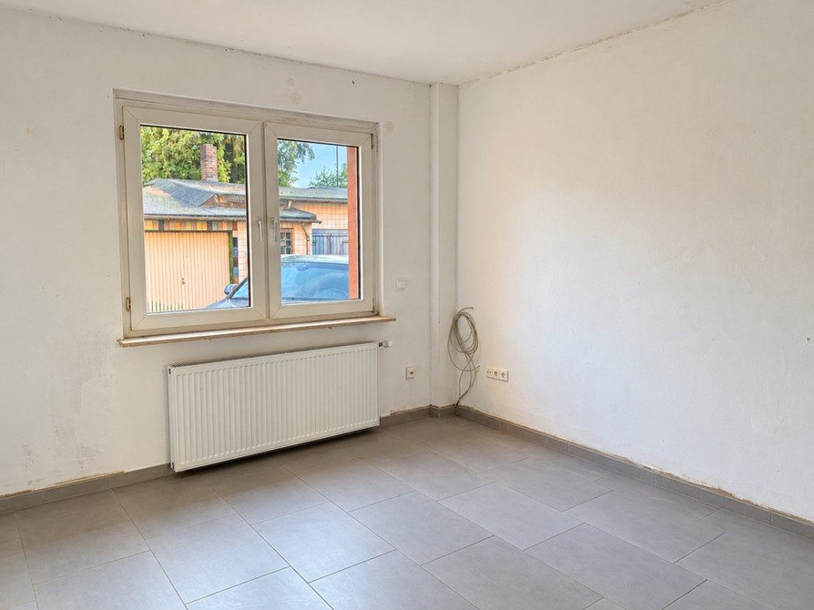 NEU zur Vermietung in Bochum Mitte - Schlafzimmer - Reuter Immobilien - Immobilienmakler (3) Erdgeschosswohnung Bochum