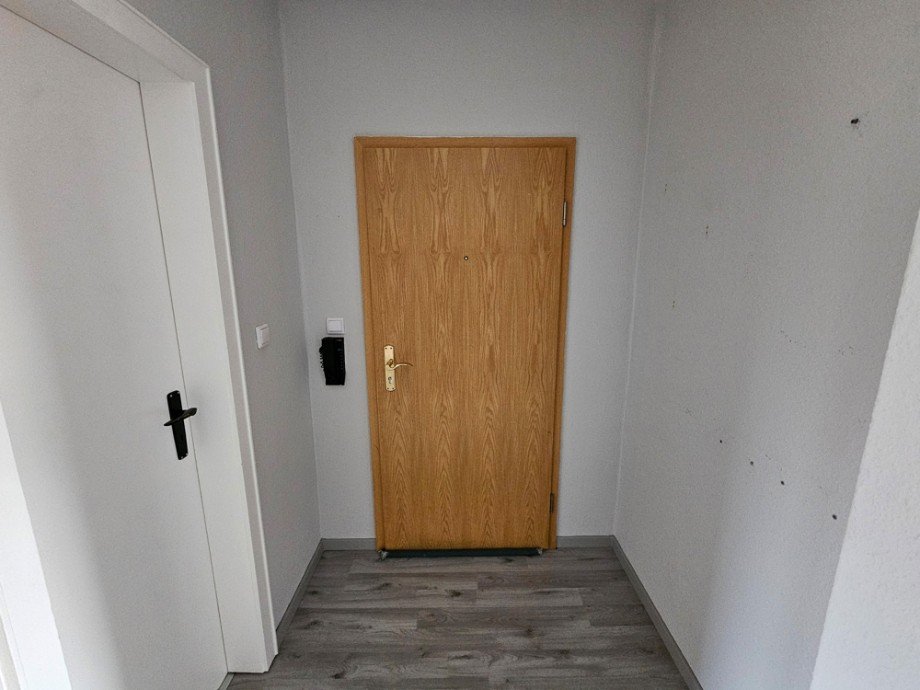 NEU zur Vermietung in Bochum Laer - Eingangsbereich - Reuter Immobilien - Immobilienmakler Etagenwohnung Bochum