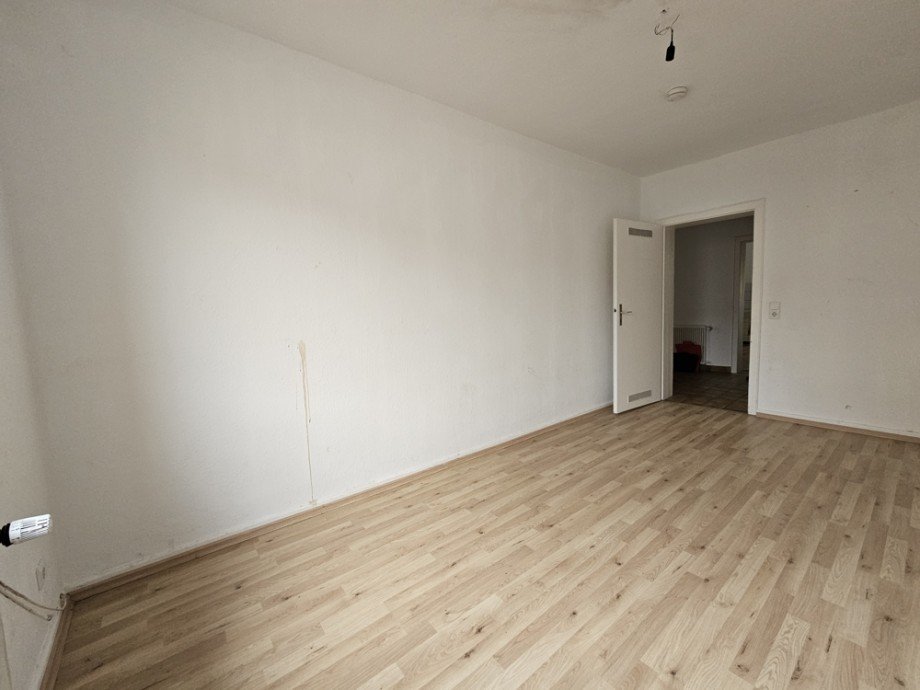 NEU zur Vermietung in Herne Eickel - Schlafzimmer - Reuter Immobilien - Immobilienmakler (2) Etagenwohnung Herne