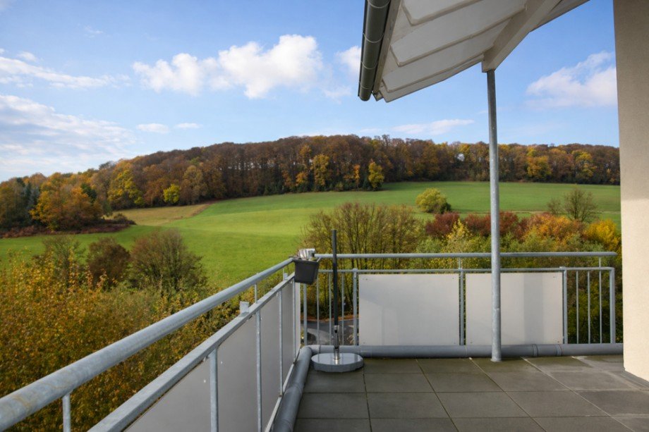 NEU zur Vermietung in Velbert-Langenberg - Balkon - Reuter Immobilien - Immobilienmakler Etagenwohnung Velbert