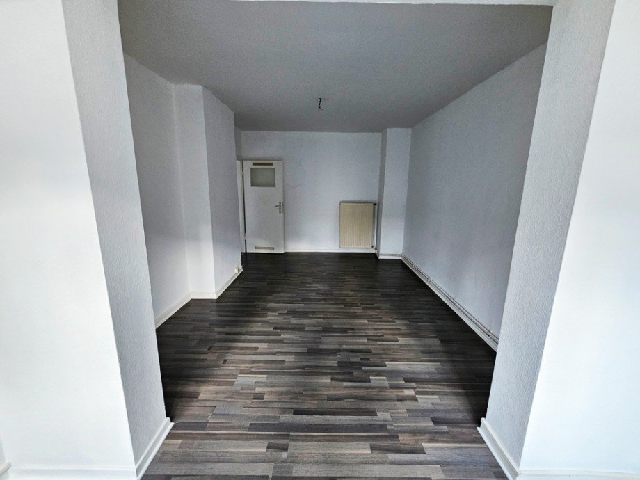 NEU zur Vermietung Bochum Innenstadt - Wohnzimmer - Reuter Immobilien (3) Etagenwohnung Bochum