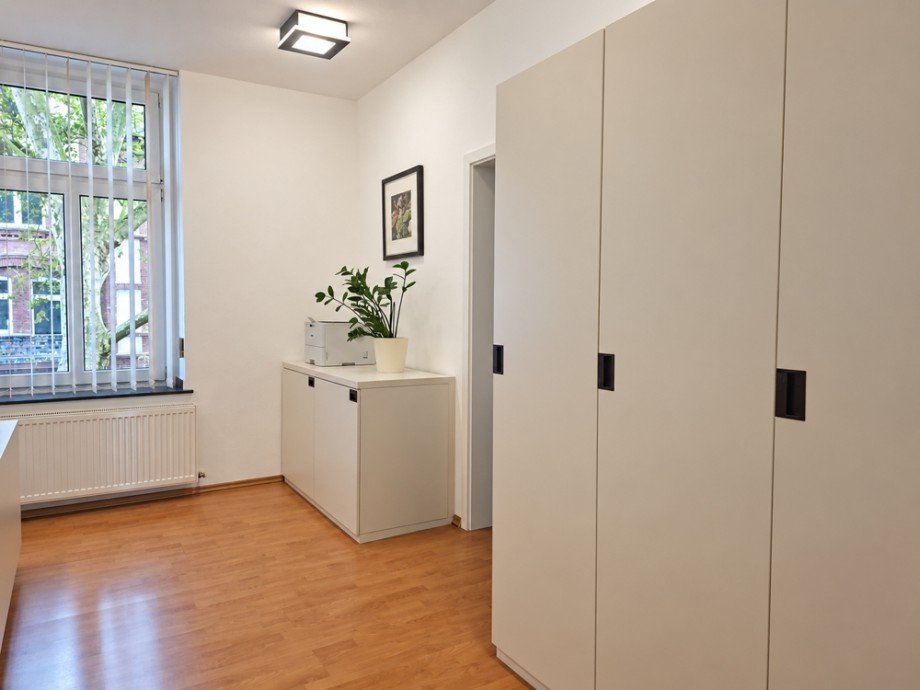 NEU zur Vermietung in Herne - B�roetage - Empfang - Reuter Immobilien - Immobilienmakler (2) B�rofl�che Herne