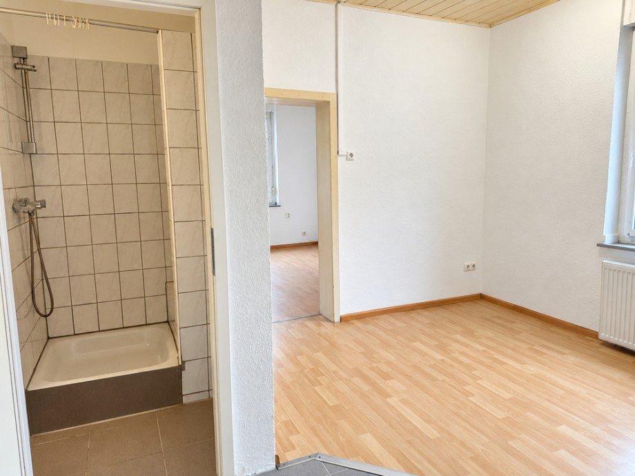 NEU zur Vermietung in Bochum Linden - Wohnk�che - Reuter Immobilien - Immobilienmakler (2) Etagenwohnung Bochum / Linden
