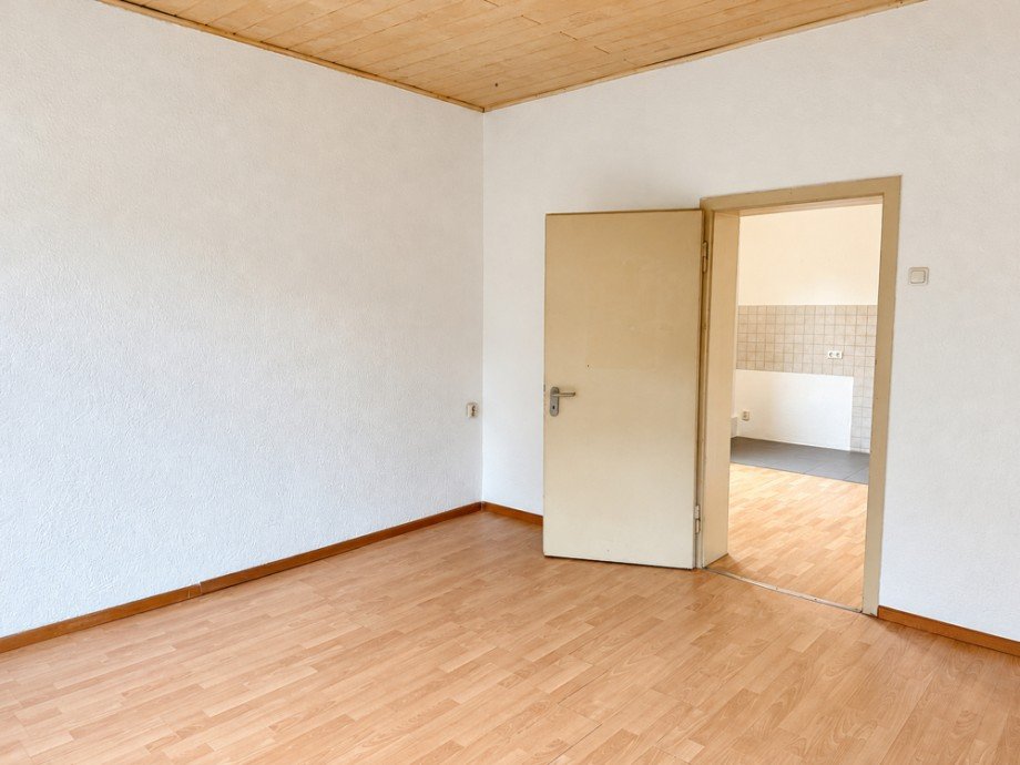 NEU zur Vermietung in Bochum Linden - Schlafzimmer - Reuter Immobilien - Immobilienmakler (2) Etagenwohnung Bochum / Linden