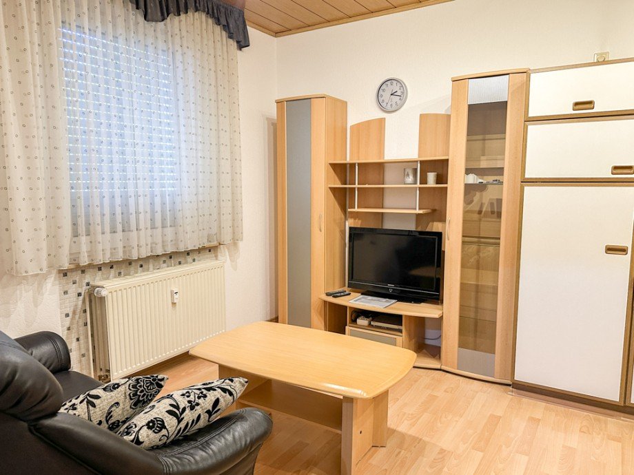 NEU zur Vermietung in Bochum Linden - Wohnzimmer - Reuter Immobilien - Immobilienmakler Erdgeschosswohnung Bochum